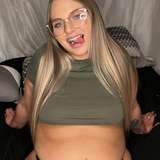 rae_xoxox from onlyfans
