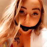 sarah-1999 from onlyfans